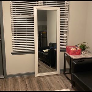 Gorg Bedroom/Living room Mirror